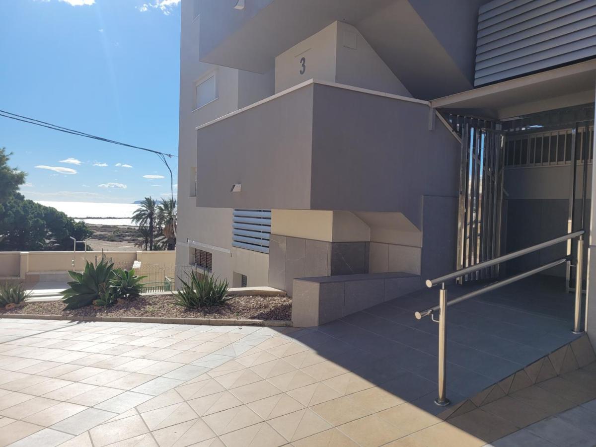 Apartamentos Santabarbara อาลิกันเต ภายนอก รูปภาพ
